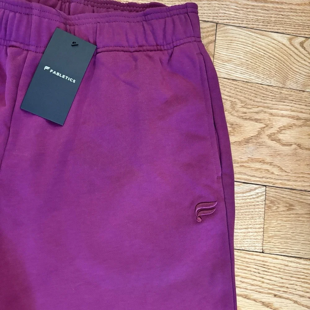 Fabletics Year Round Terry Pant Wide Leg  Sweatpants Berry Crush Purple L Short - Picture 4 of 10